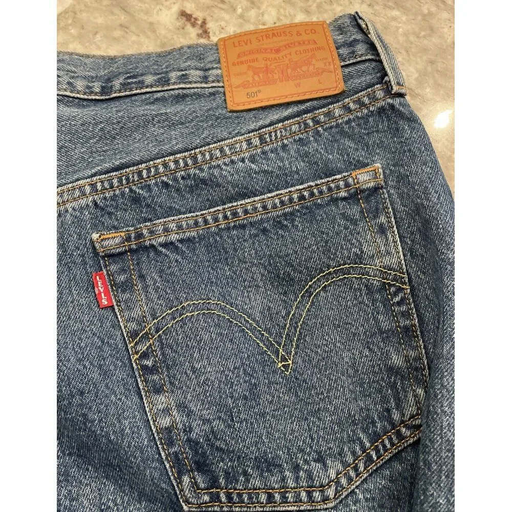Levi's 501 Premium Original Fit‎ PATCHWORK Men's Jeans 33x30 Medium Wash Vintage